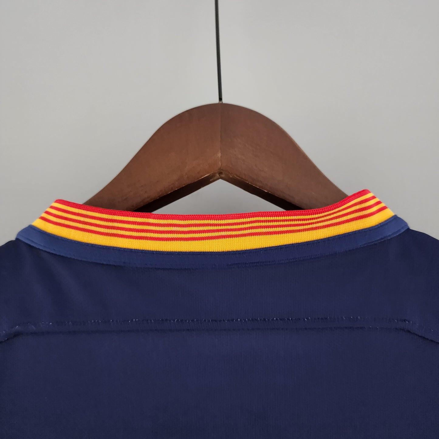 FC Barcelona Retro Home Kit 2015/16 Long Sleeve
