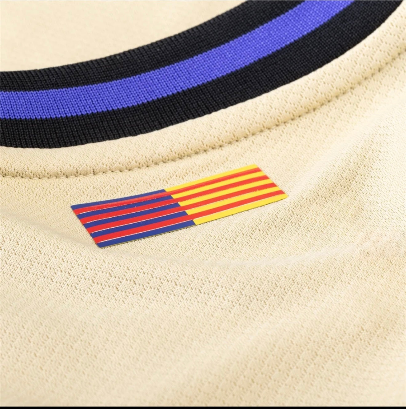 FC Barcelona Away Replica Kit 2025/26