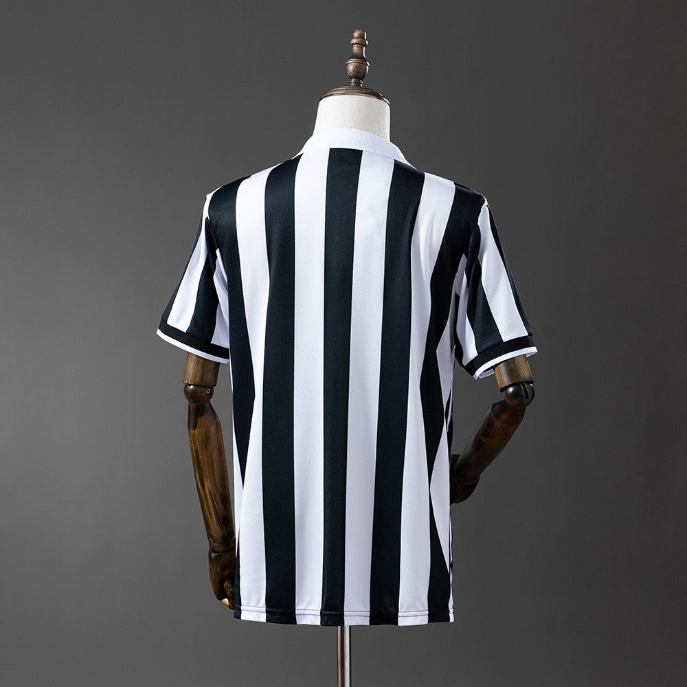 Juventus 1998/1999 Home Retro Kit