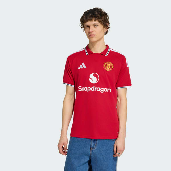 Manchester United Home Replica Kit 2026/27 product image