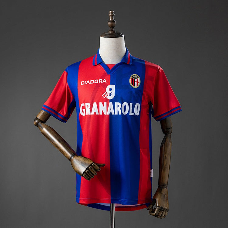 Bologna 1997/98 Home Retro Kit front view