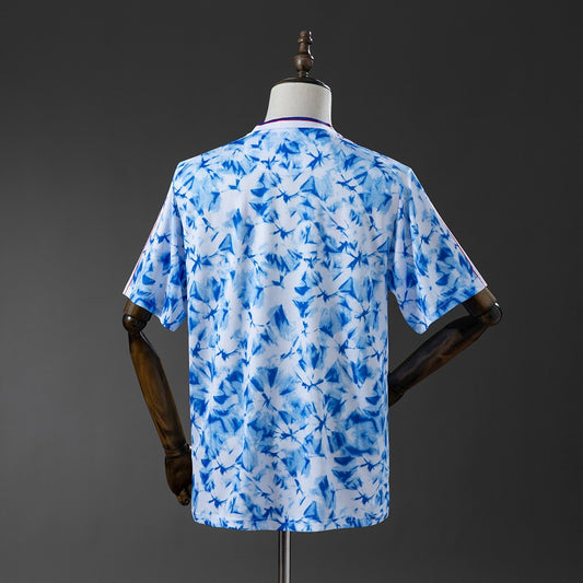Manchester United Retro Kit back view