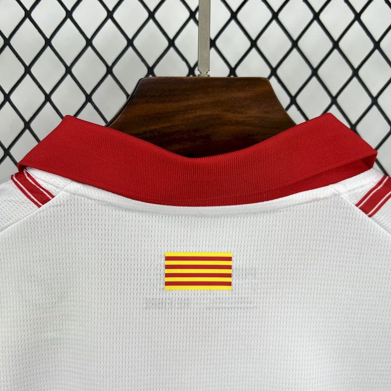 Girona Home Replica Kit 2025/26