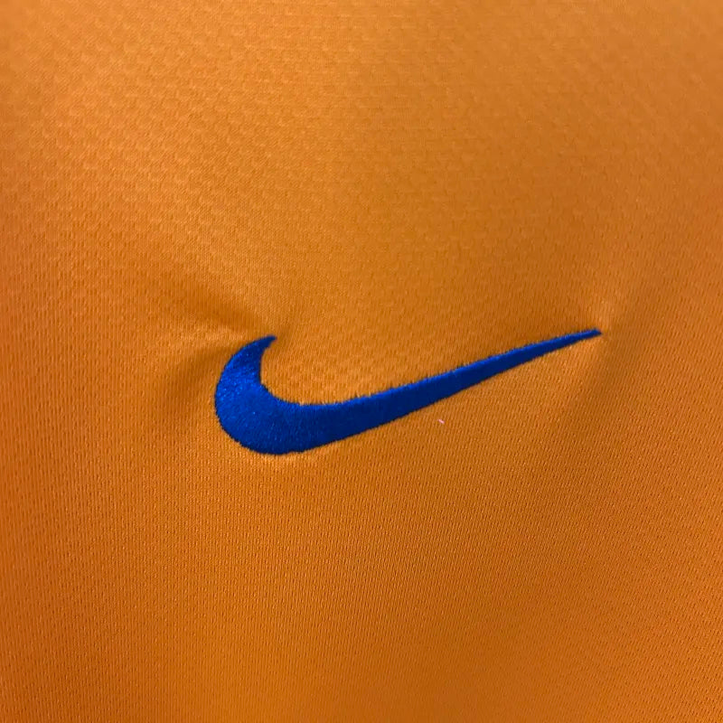 FC Barcelona Retro Away Kit 2006/07