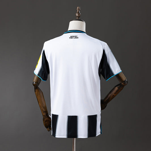 Newcastle United Home Replica Kit 2025/26