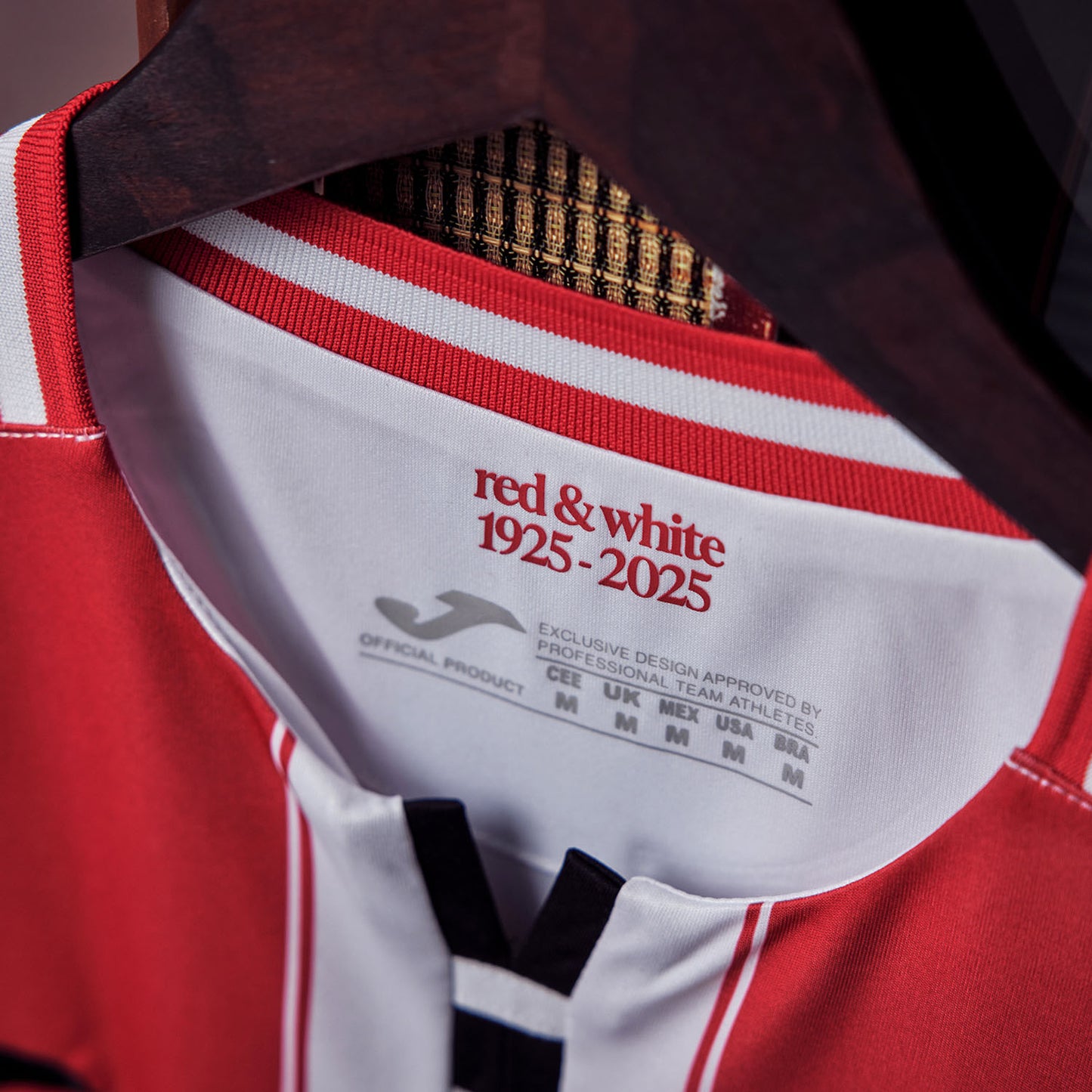 Brentford Home Replica Kit 2025/26