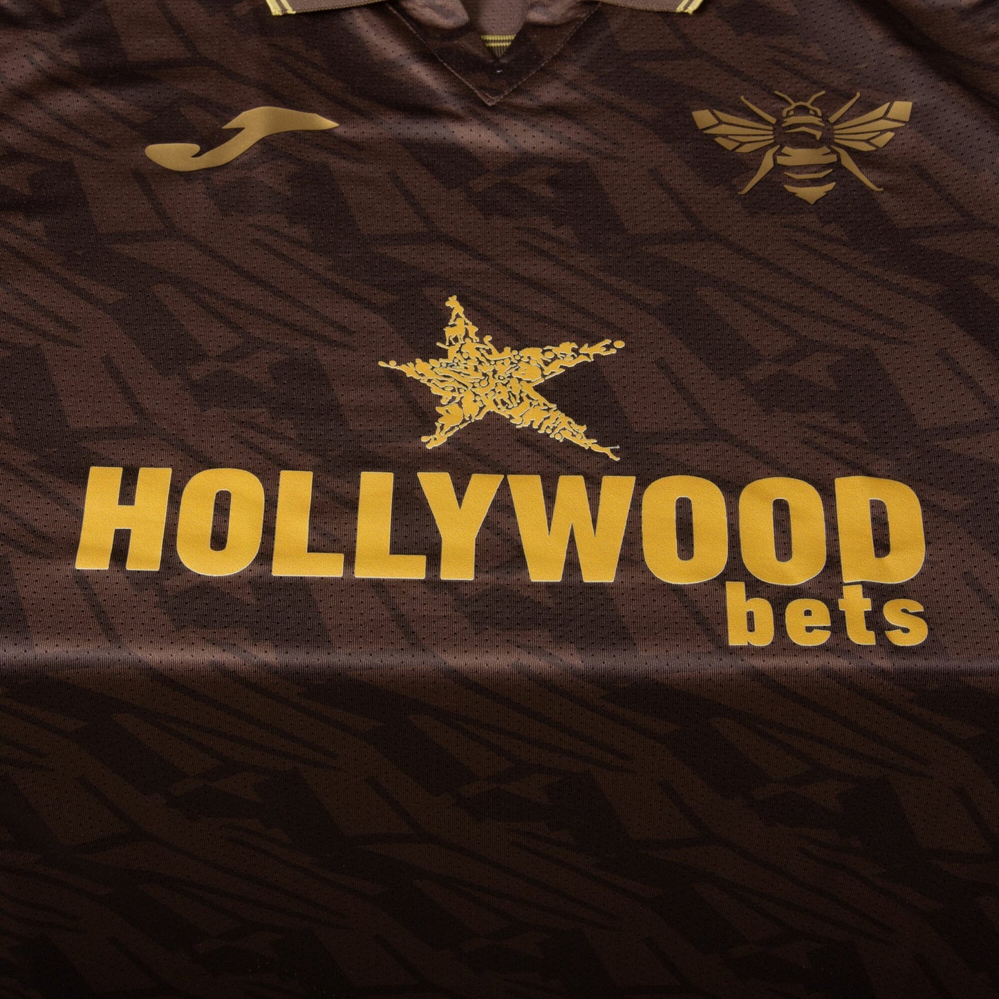 Brentford Away Replica Kit 2025/26