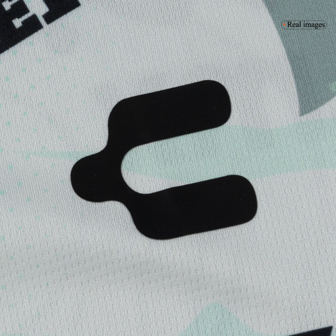 León Away Replica Kit 2025/26