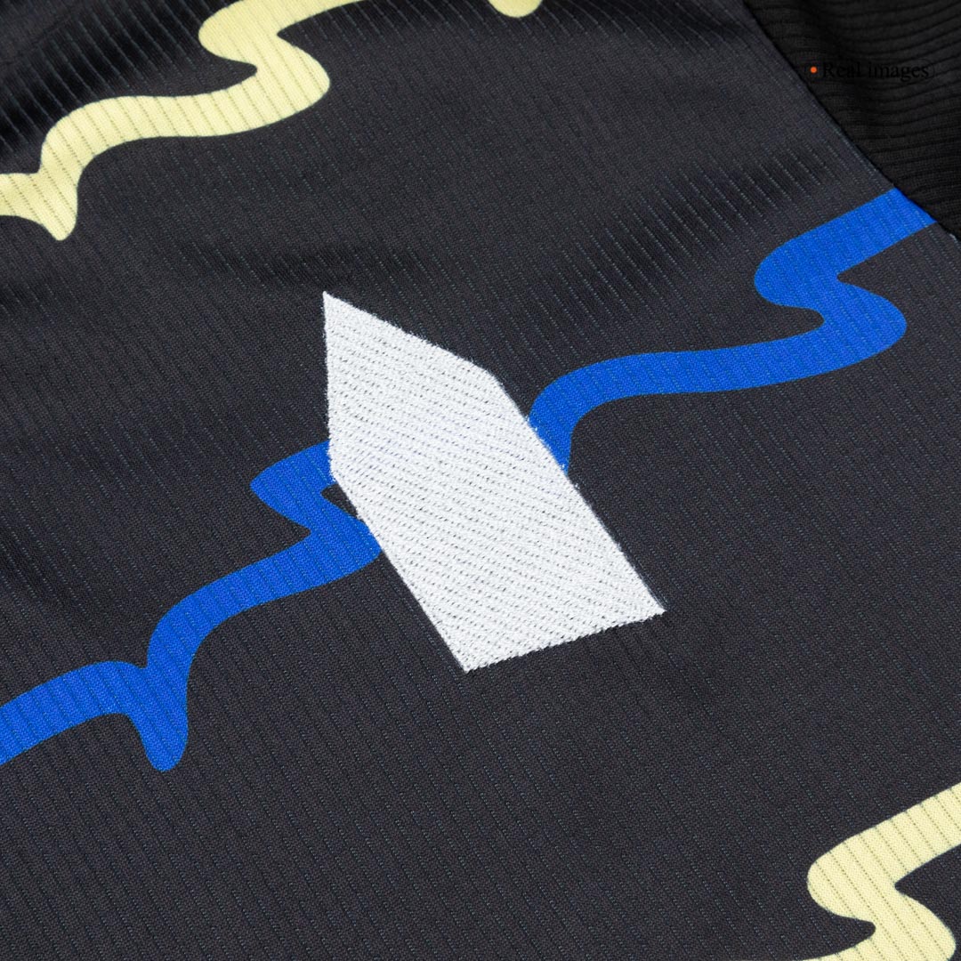 Everton Third Replica Kit 2025/26