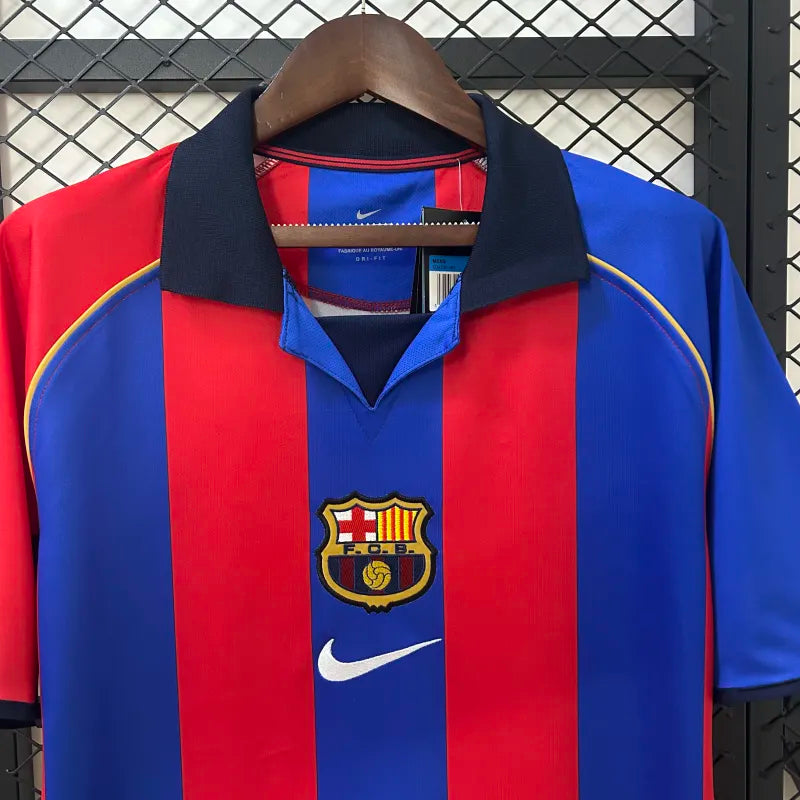 FC Barcelona Retro Home Kit 2001/02