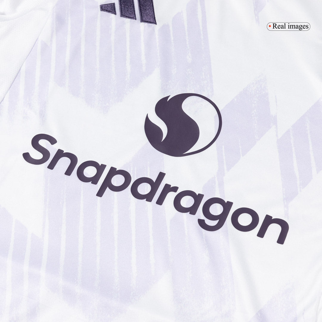 Manchester United Away Replica Kit 2025/26