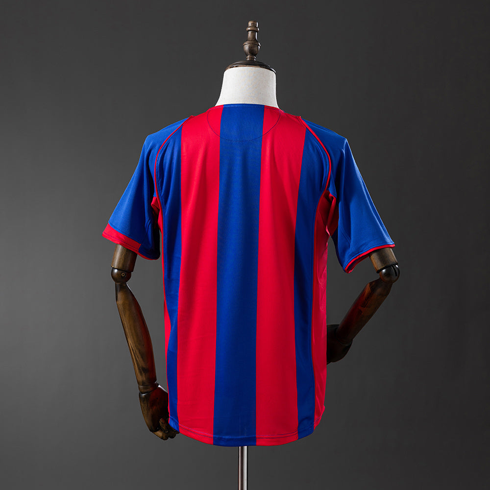 FC Barcelona Retro Home Kit 2004/05