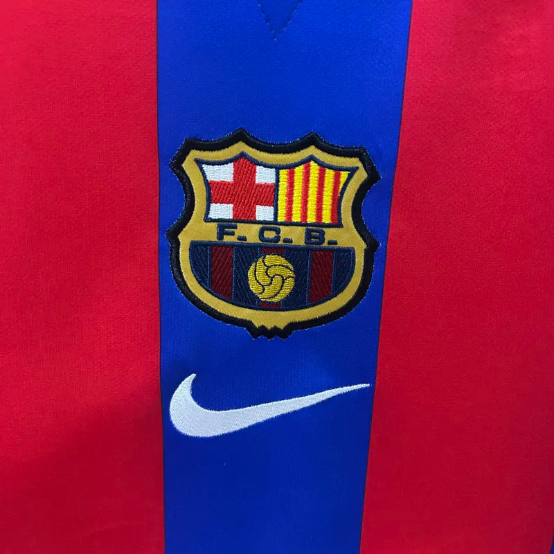 FC Barcelona Retro Home Kit 2001/02
