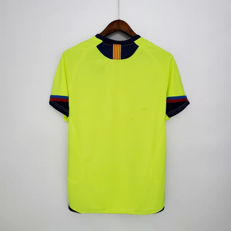FC Barcelona Retro Away Kit 2005/06