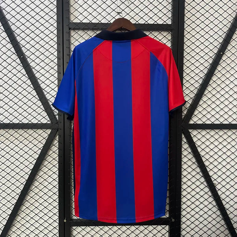 FC Barcelona Retro Home Kit 2001/02
