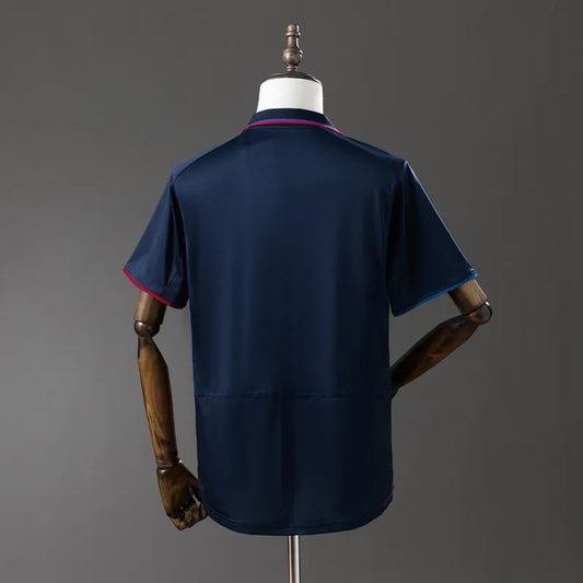 FC Barcelona Retro Away Kit 2002/03