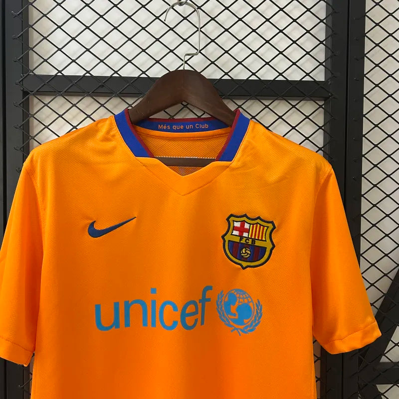 FC Barcelona Retro Away Kit 2006/07