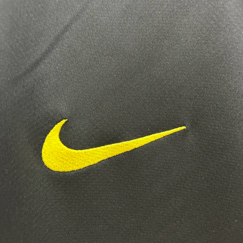 FC Barcelona Retro Away Kit 2011/12