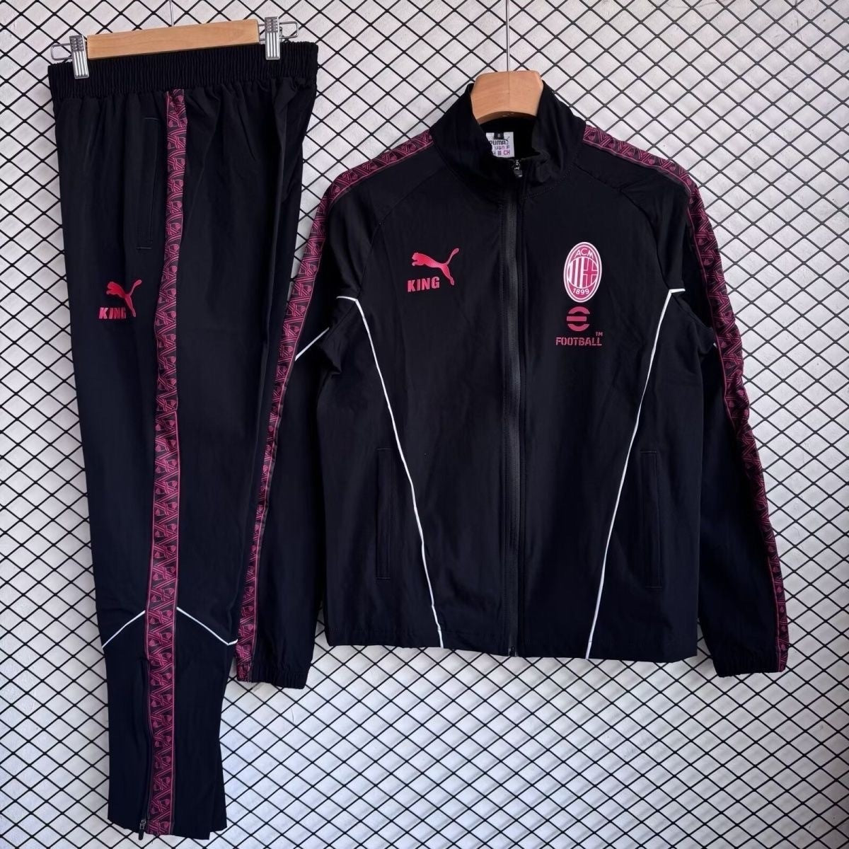AC Milan Windbreaker 2025/26