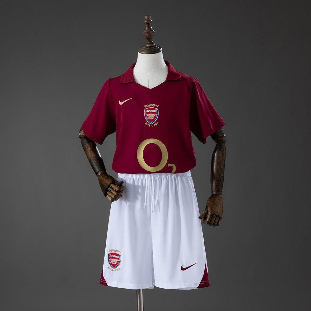 Arsenal 2005/2006 Home Kids Retro Kit