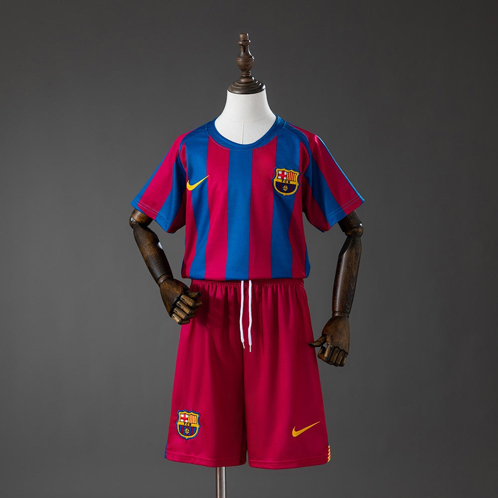FC Barcelona 2005/2006 Home Kids Retro Kit