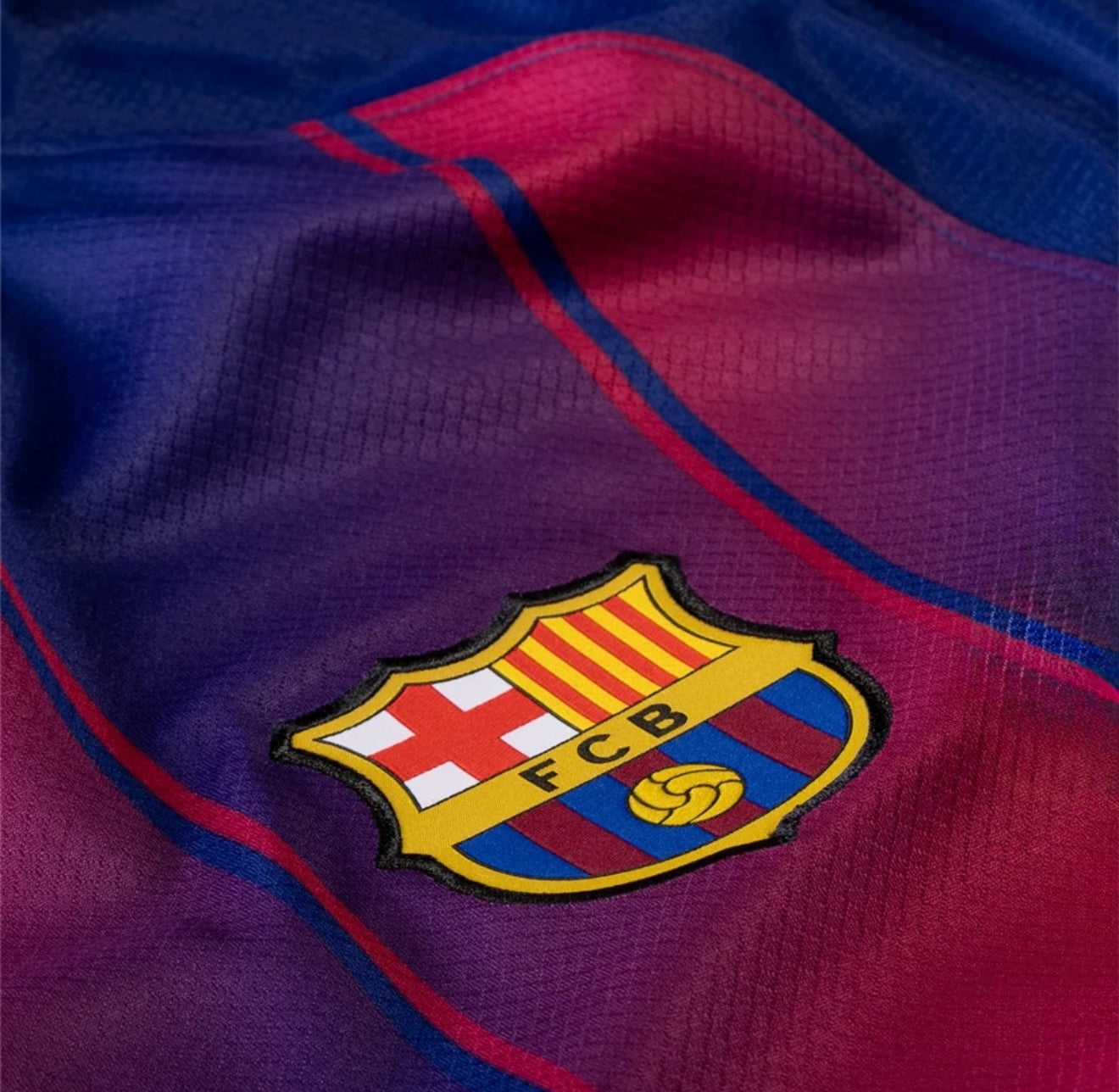 FC Barcelona Home Replica Kit 2025/26