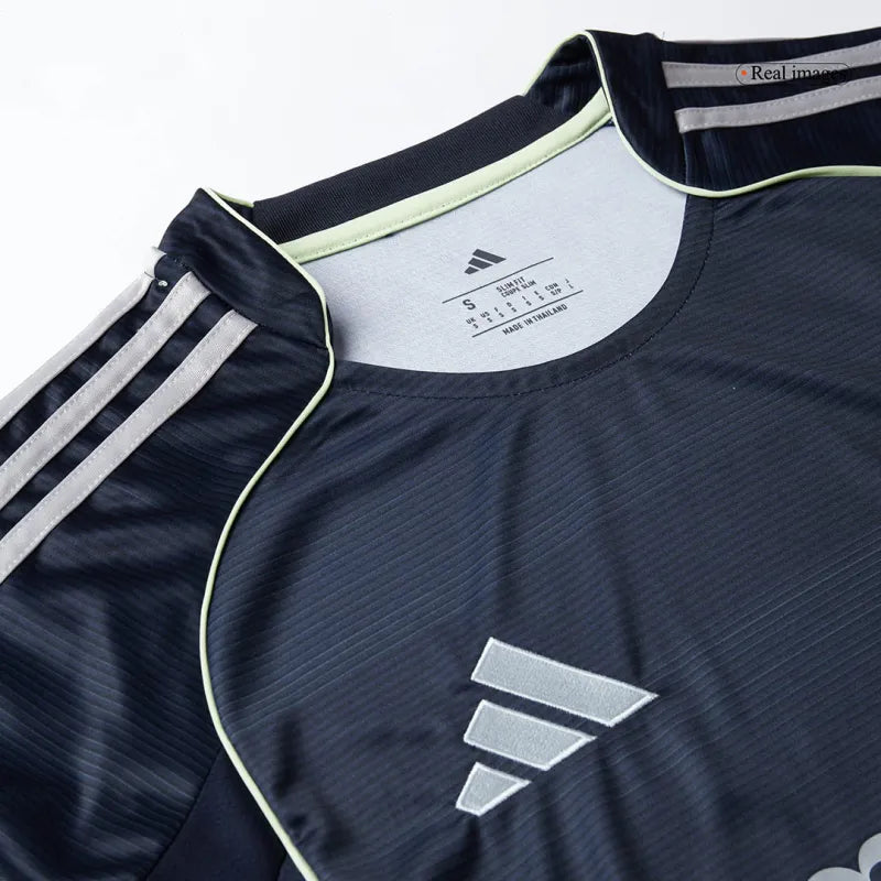 Real Madrid Away Replica Kit 2025/26