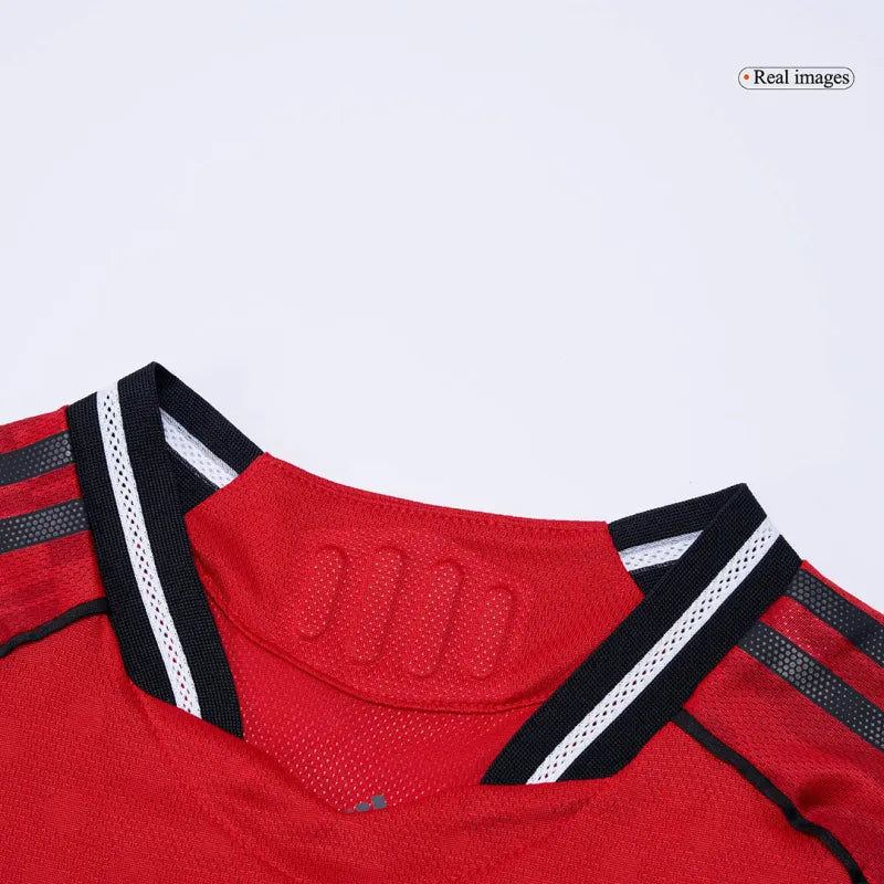 Manchester United Home Player Kit 2025/26