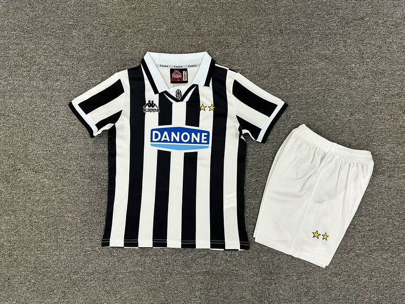 Juventus 1994/1995 Home Kids Retro Kit