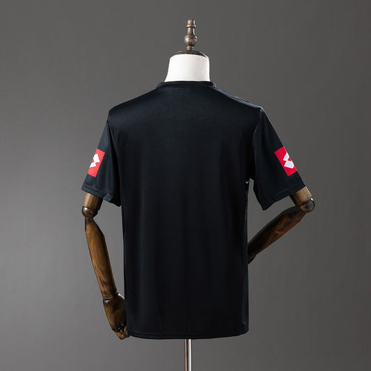 Juventus 2001/2002 Away Retro Kit