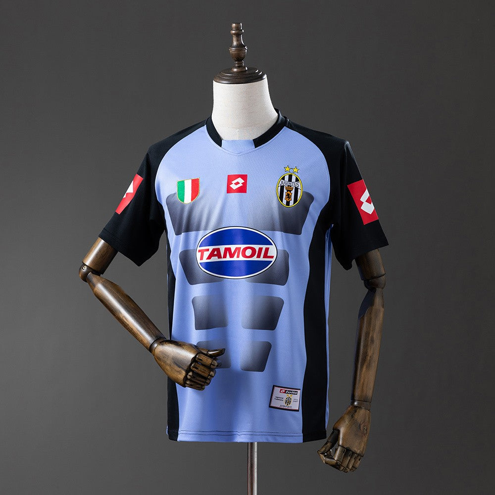 Juventus 2002/2003 Goalkeeper Retro Kit