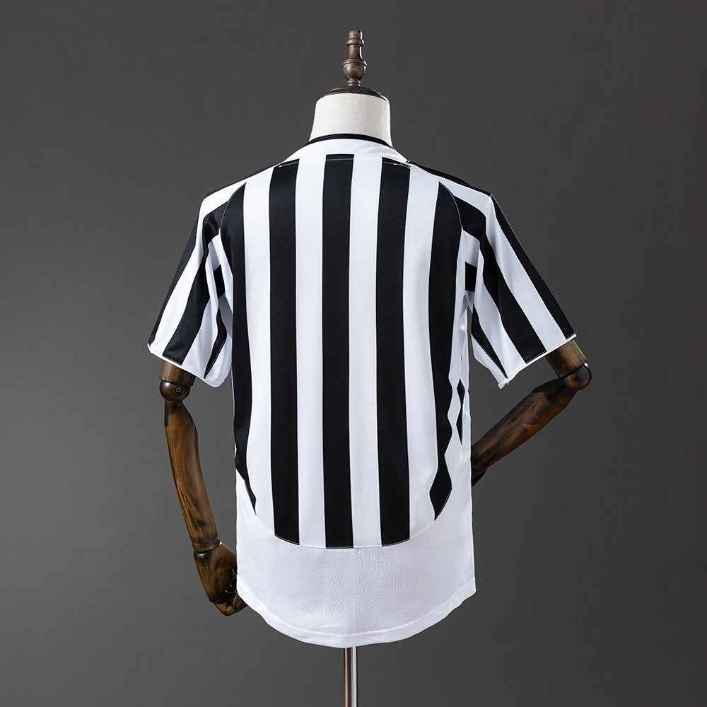 Juventus 2003/2004 Home Retro Kit