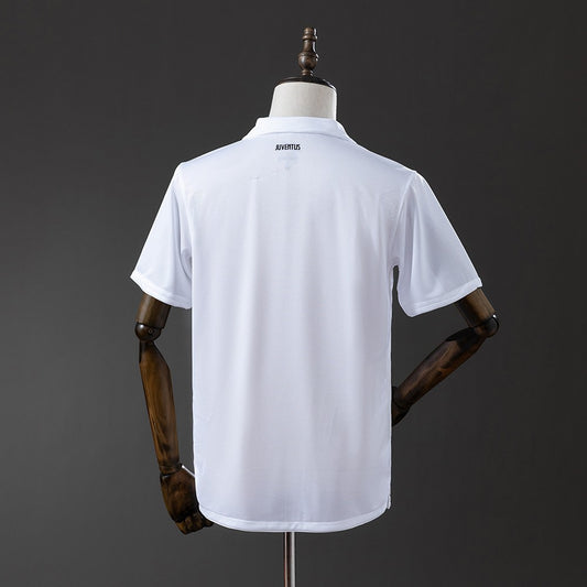 Juventus 2010/2011 Away Retro Kit