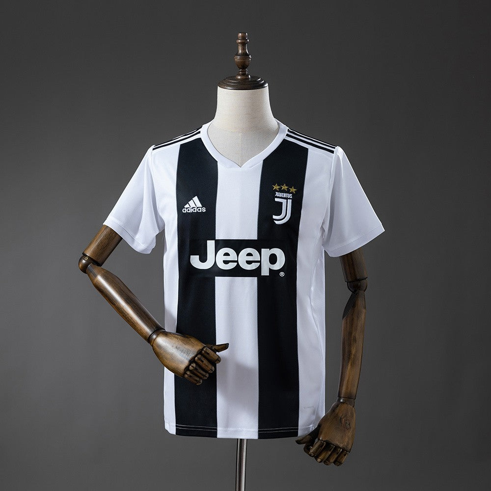 Juventus 2018/2019 Home Retro Kit