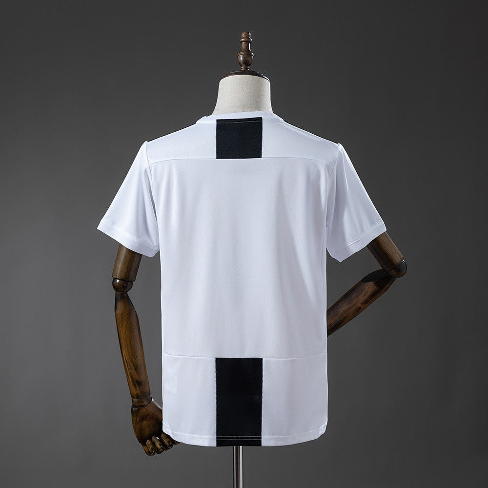 Juventus 2018/2019 Home Retro Kit