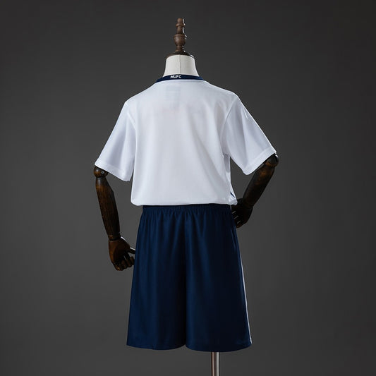 Manchester United 2008/2009 Away Kids Retro Kit