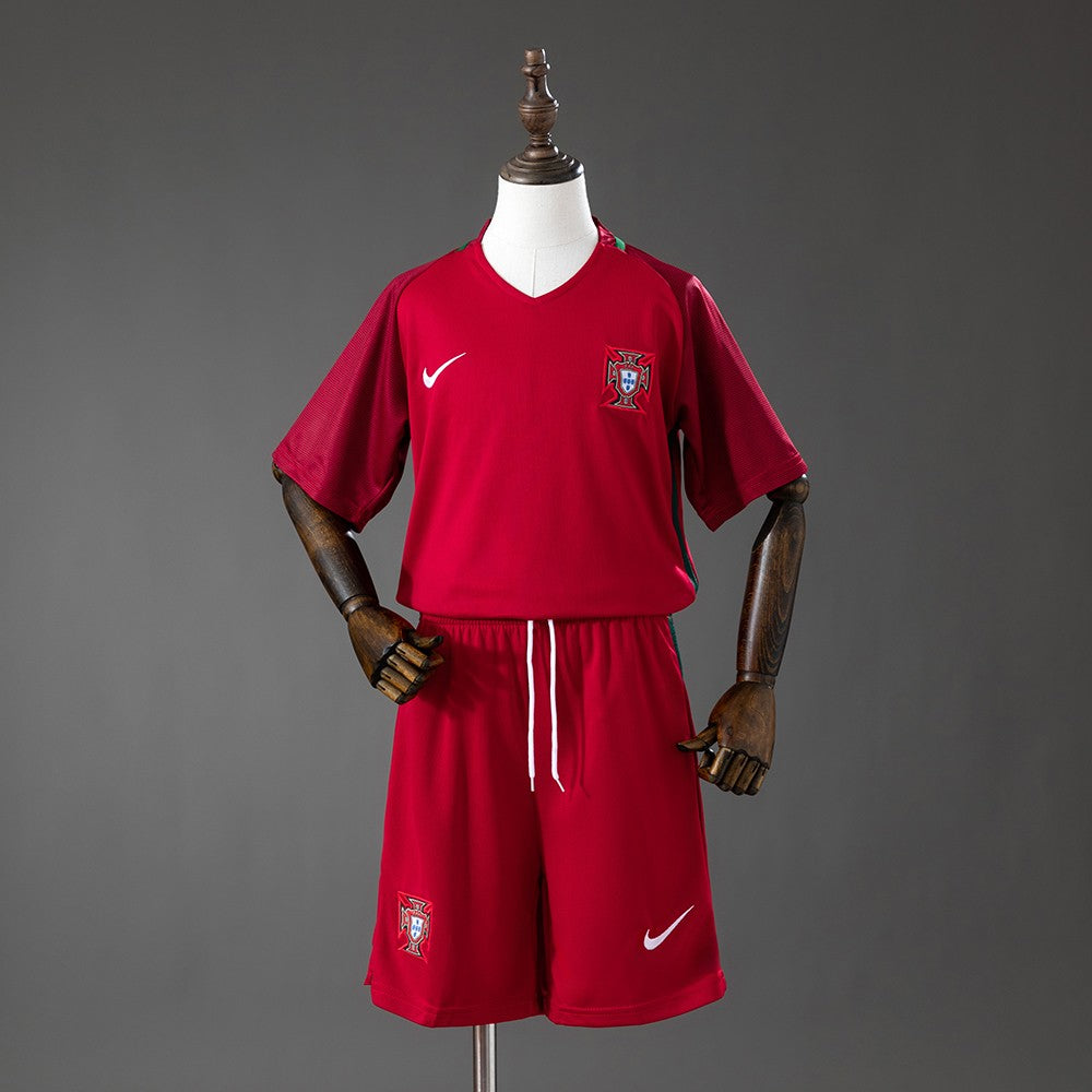 Portugal 2016/2017 Home Kids Retro Kit