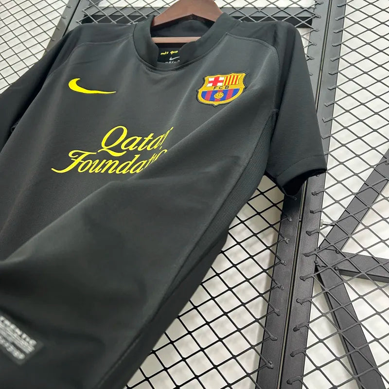 FC Barcelona Retro Away Kit 2011/12