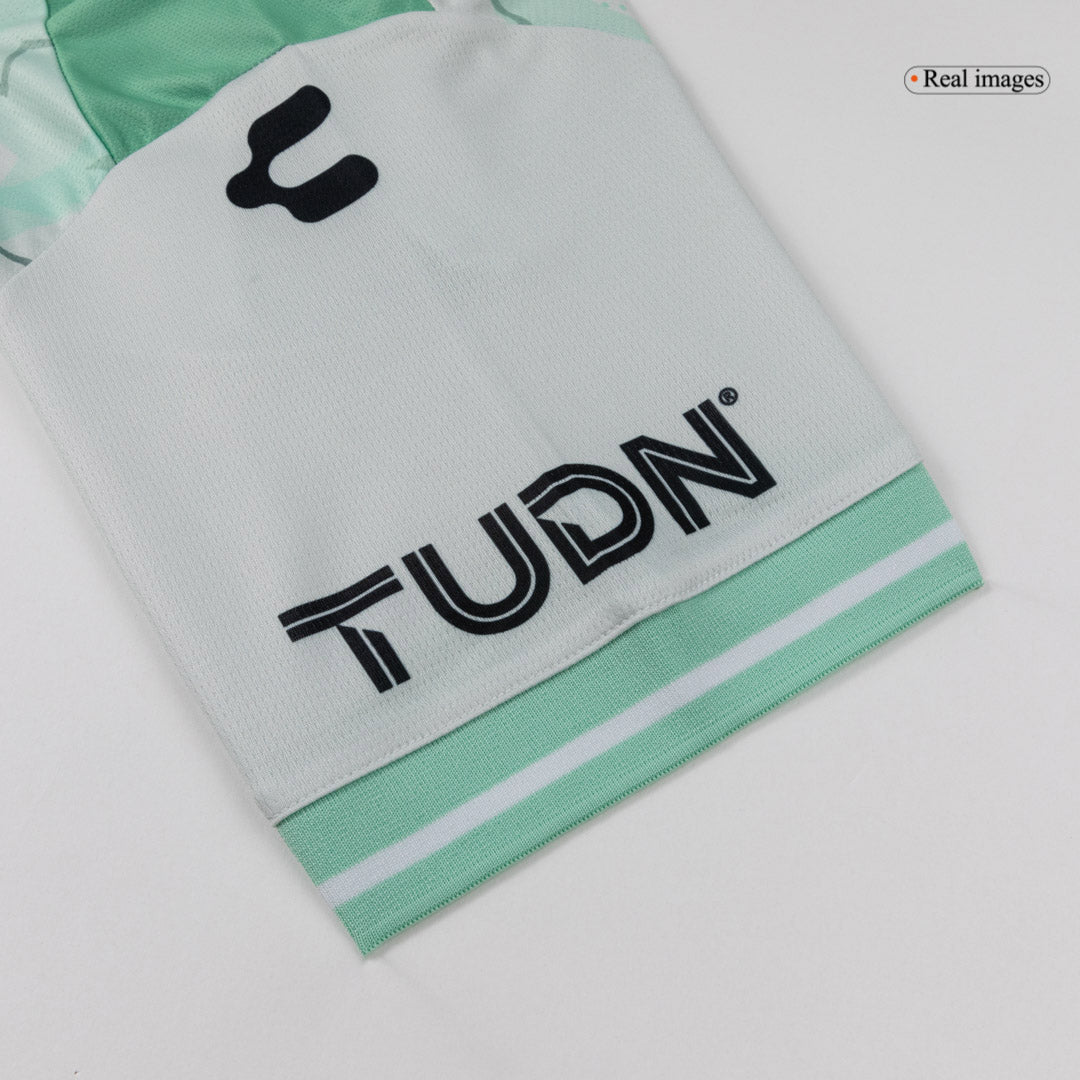 León Away Replica Kit 2025/26