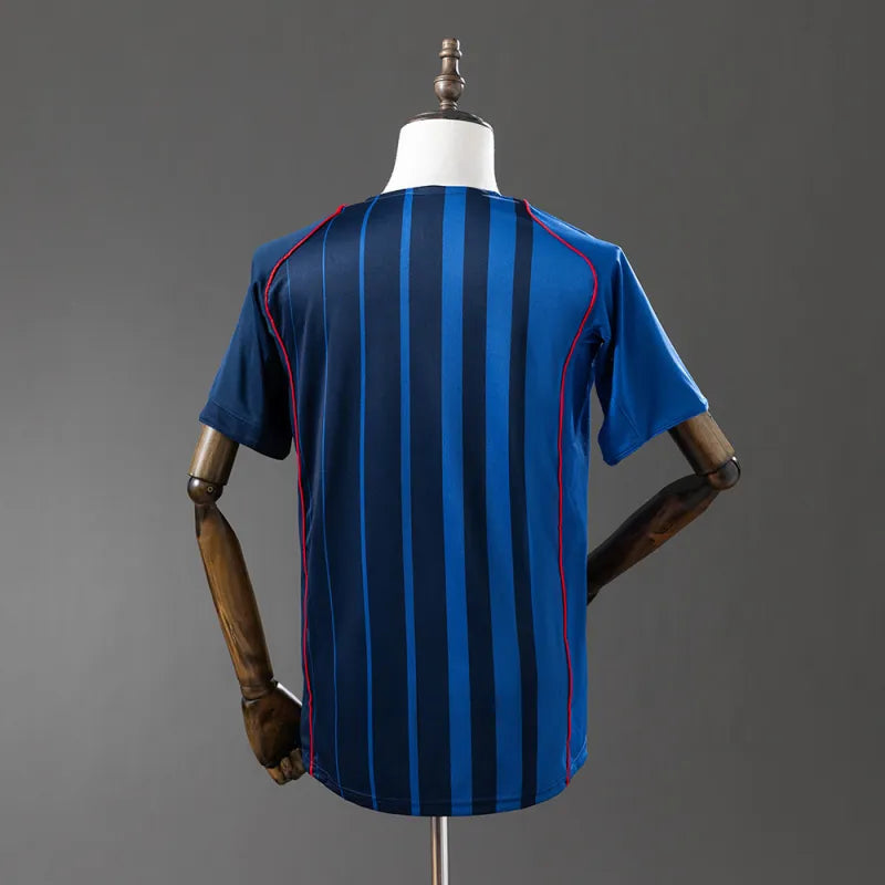 FC Barcelona Retro Away Kit 2004/05