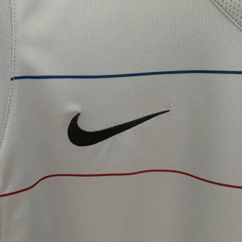 FC Barcelona Retro Away Kit 2003/04