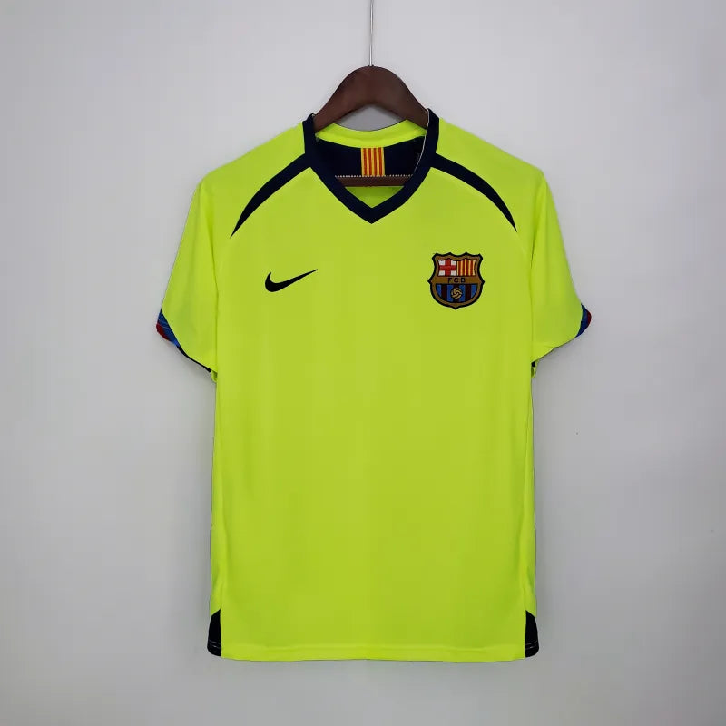 FC Barcelona Retro Away Kit 2005/06