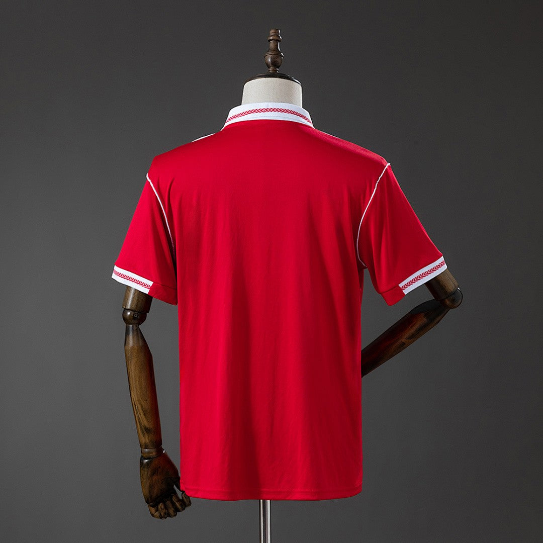 Benfica 1992/93 Home Retro Kit back view