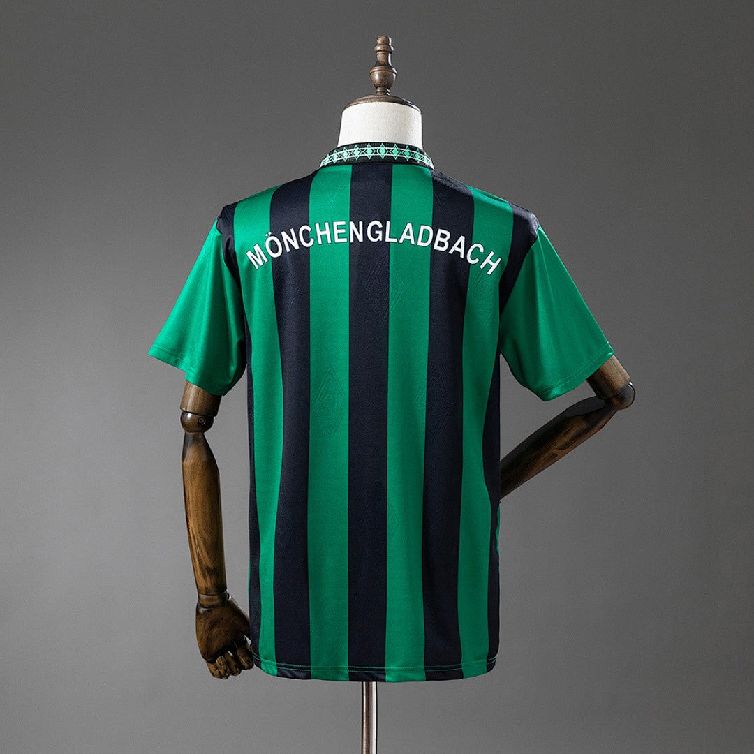 Borussia Mönchengladbach 1995/96 Away Retro Kit back view