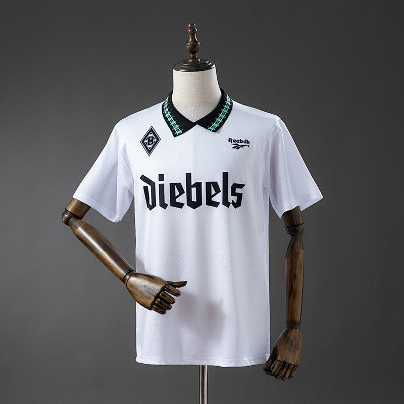Borussia Mönchengladbach 1995/96 Home Retro Kit front view