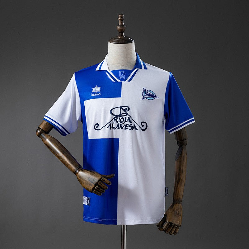 Deportivo Alavés 2000/01 Home Retro Kit front view