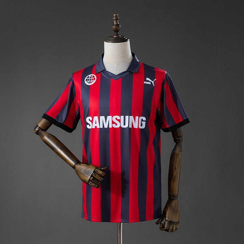 Eintracht Frankfurt 1991/92 Home Retro Kit front view