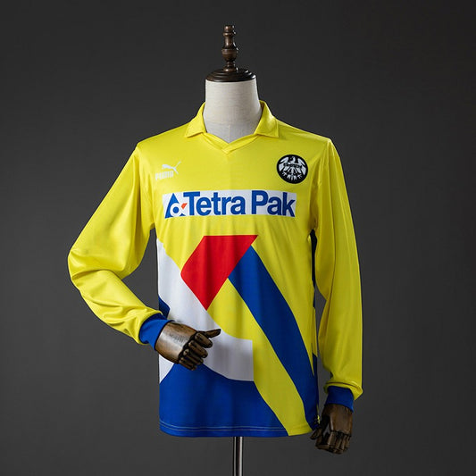 Eintracht Frankfurt 1993/96 Away Long Sleeve Retro Kit front view
