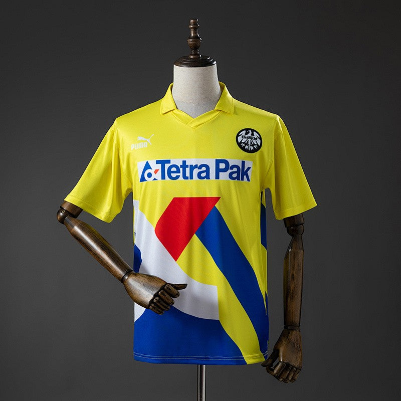 Eintracht Frankfurt 1993/96 Away Retro Kit front view