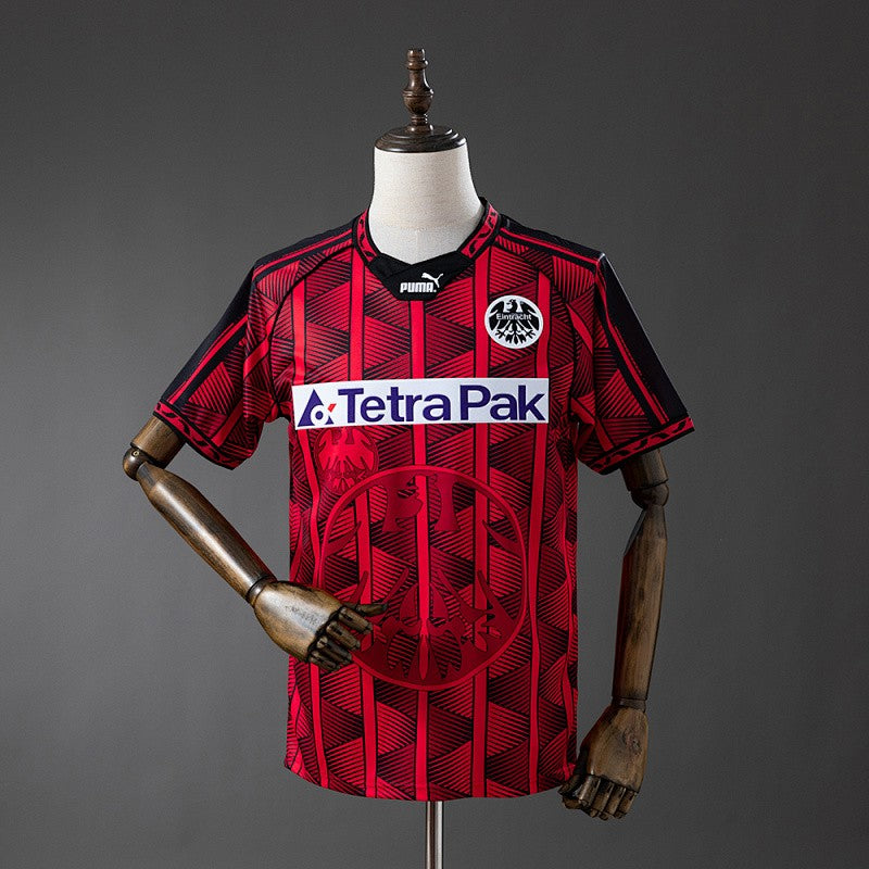 Eintracht Frankfurt 1995/96 Home Retro Kit front view